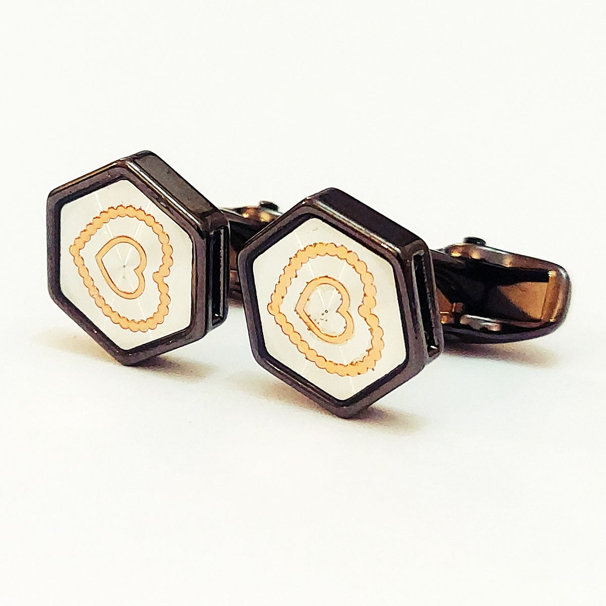 Trendy Men’s Cufflinks