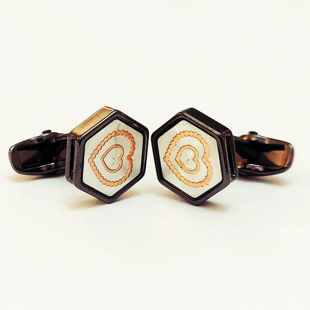 Trendy Men’s Cufflinks