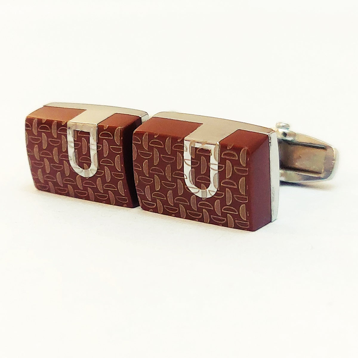 Elegant Men’s Cufflinks