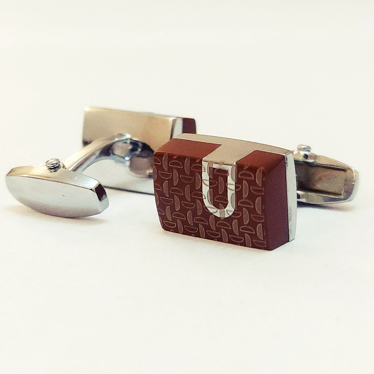 Elegant Men’s Cufflinks