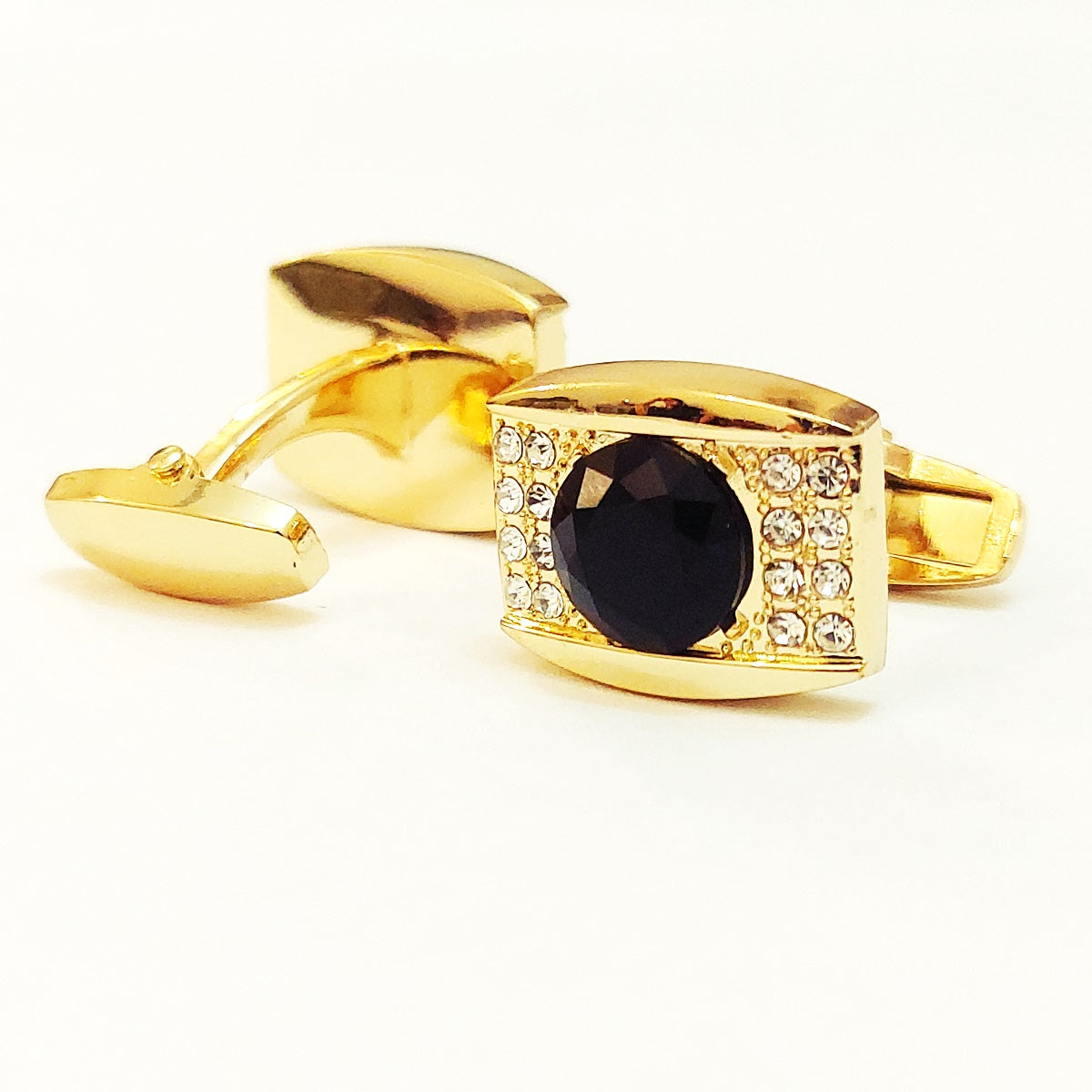 Stylish Men’s Cufflinks
