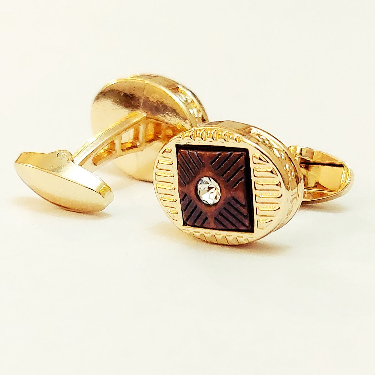 Trendy Men’s Cufflinks