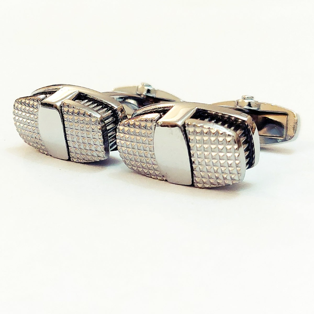 Classic Men’s Cufflinks