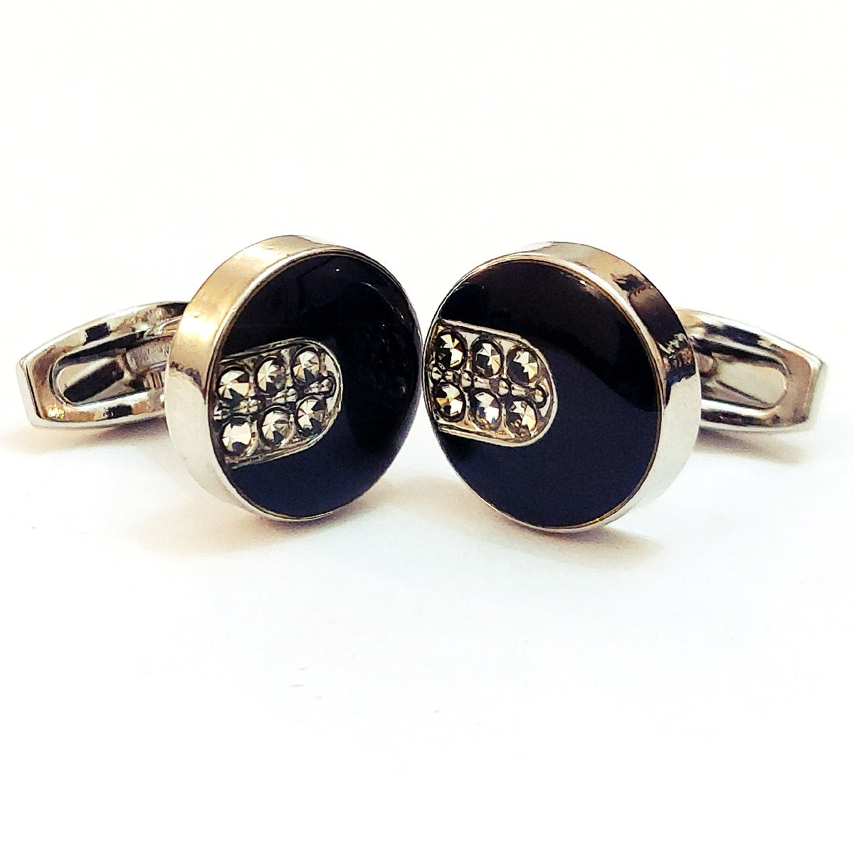 Trendy Men’s Cufflinks