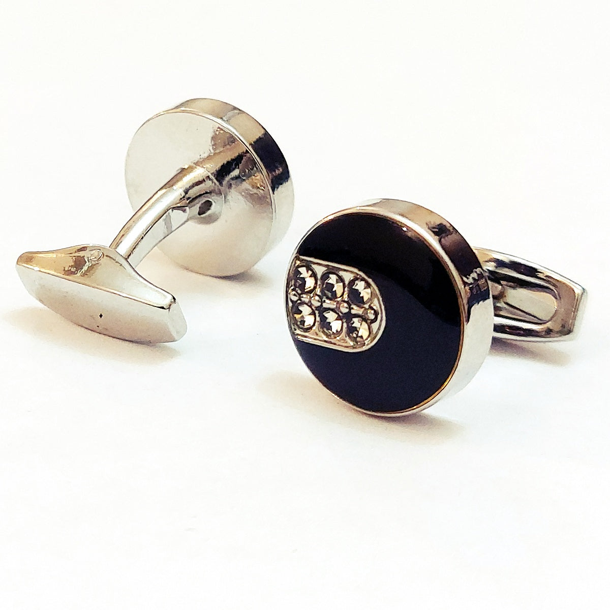 Trendy Men’s Cufflinks