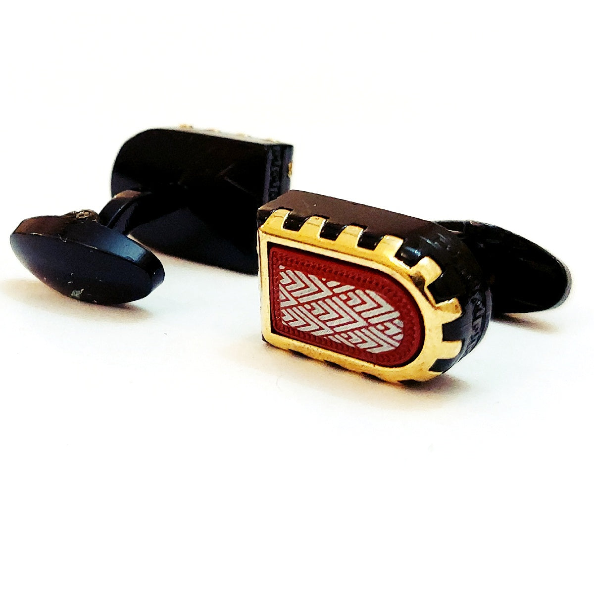 Trendy Men’s Cufflinks