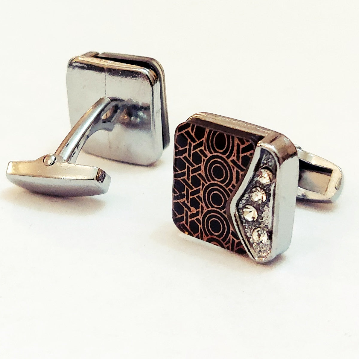 Elegant Men’s Cufflinks