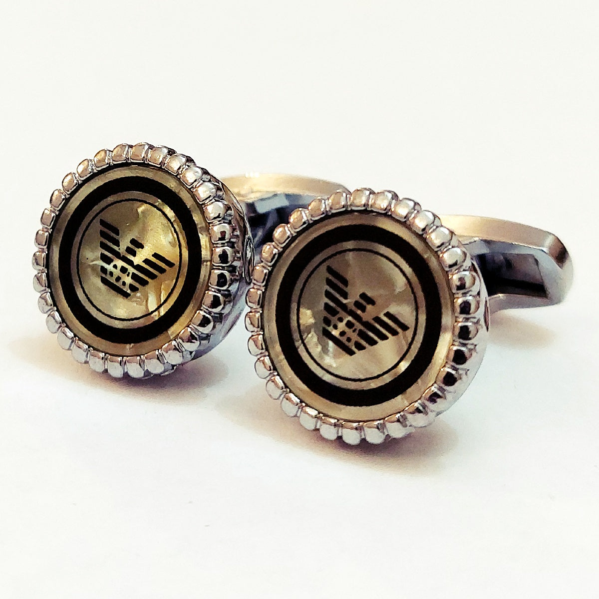 Trendy Men’s Cufflinks