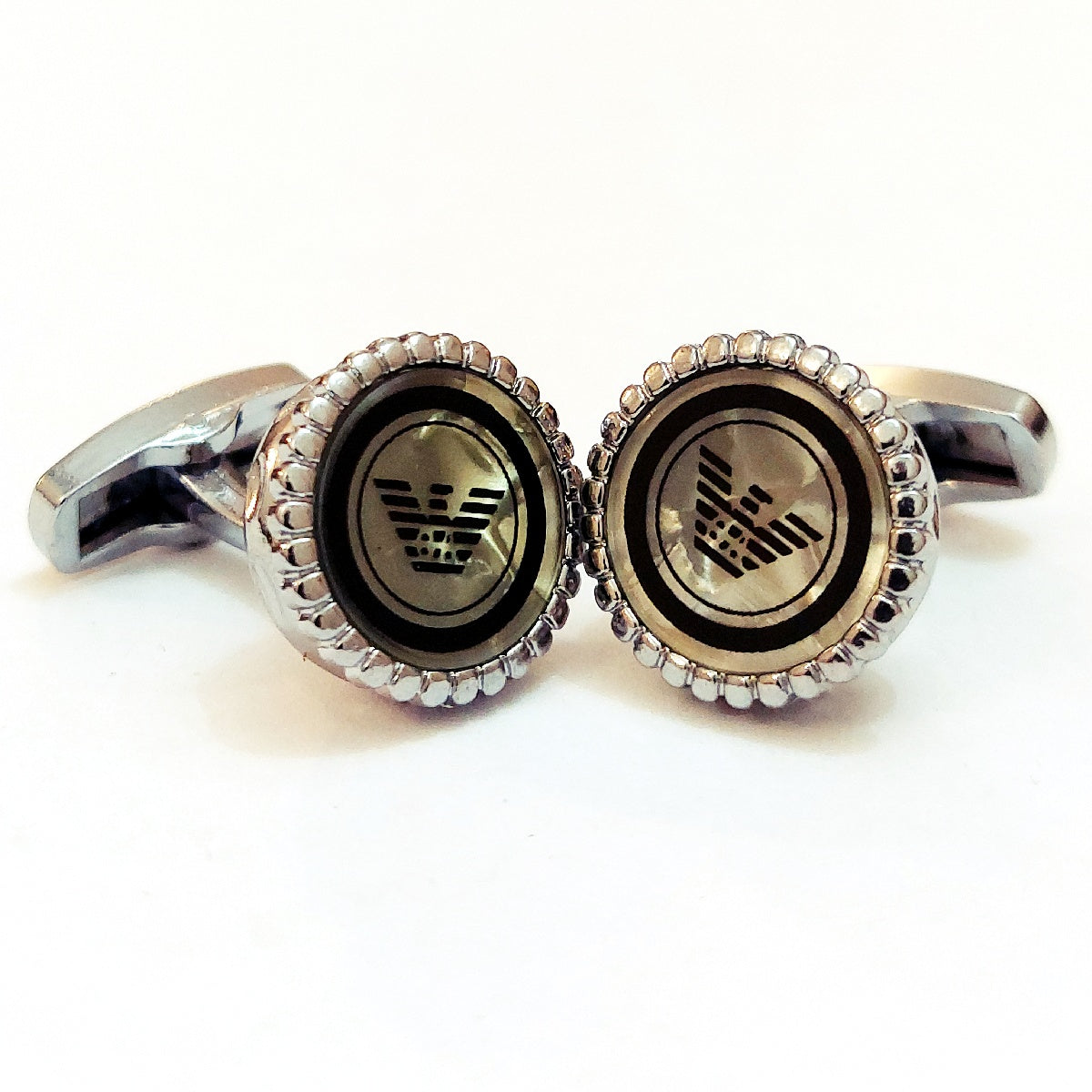 Trendy Men’s Cufflinks