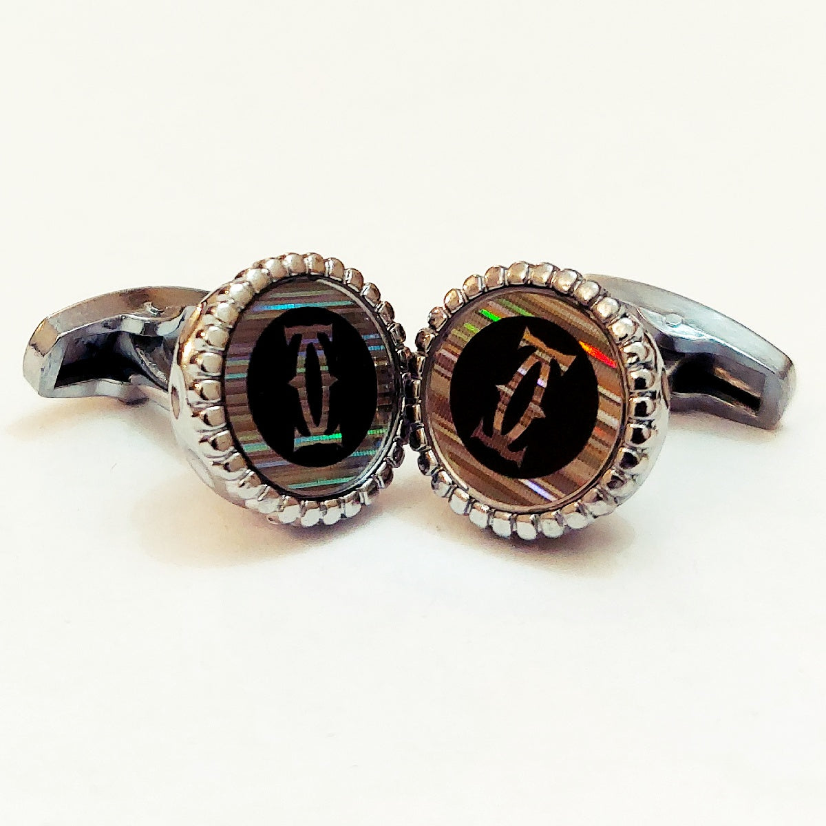 Trendy Men’s Cufflinks