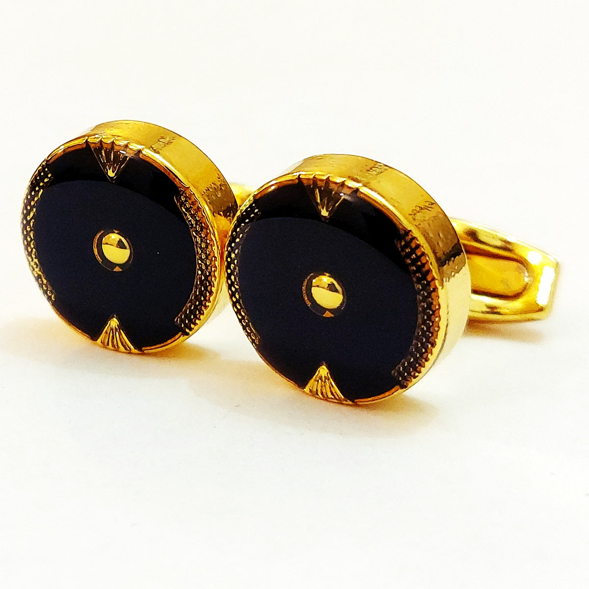 Elegant Men’s Cufflinks