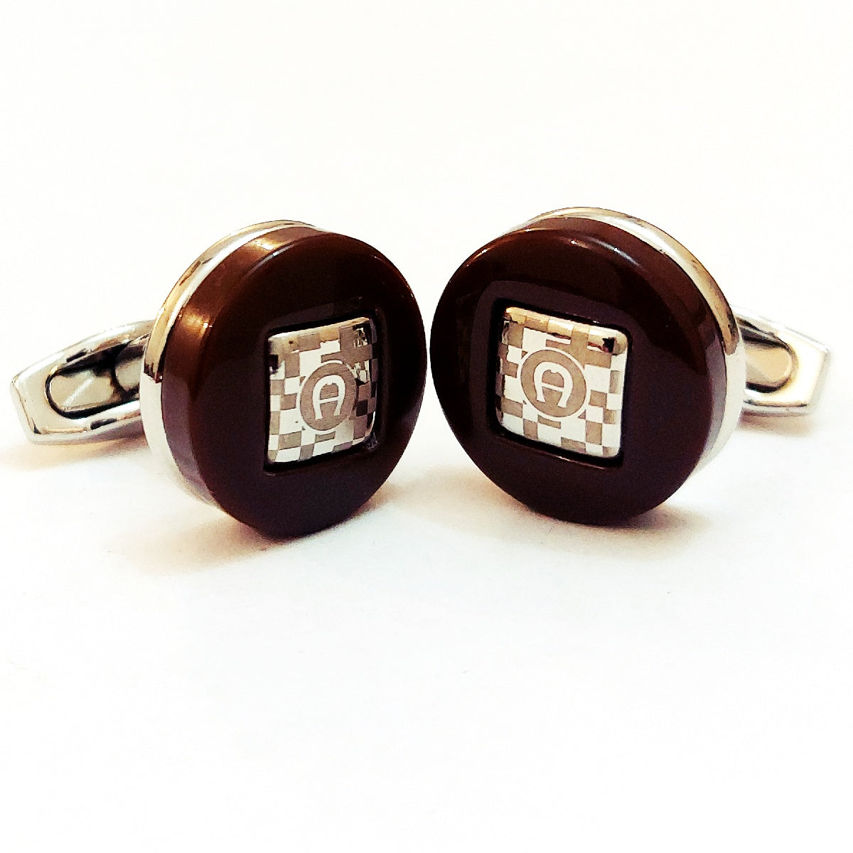 Classy Men’s Cufflinks