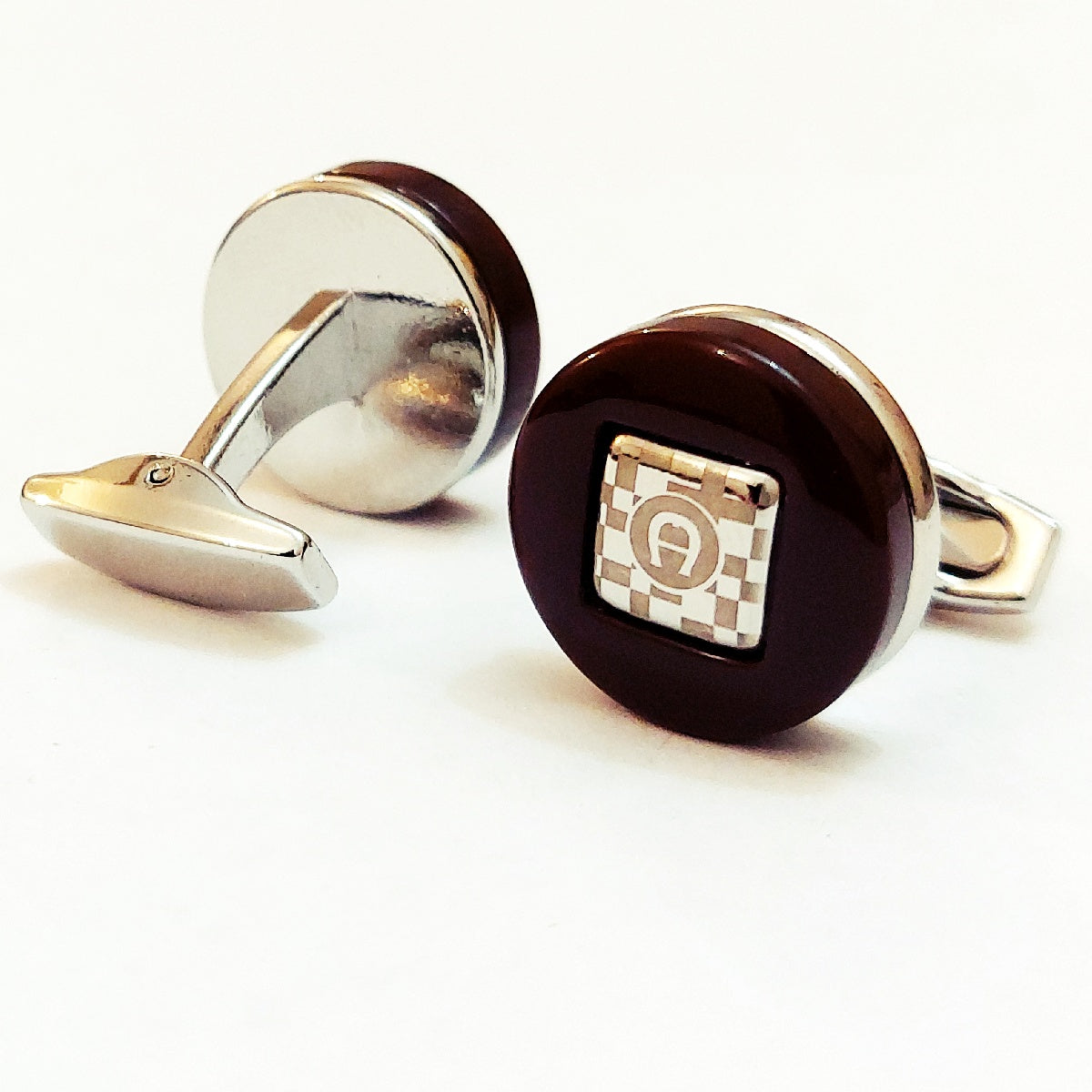 Classy Men’s Cufflinks