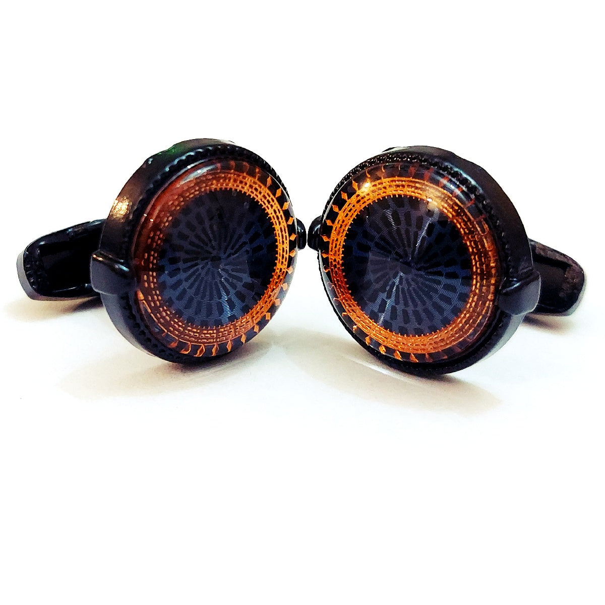 Charming Men’s Cufflinks
