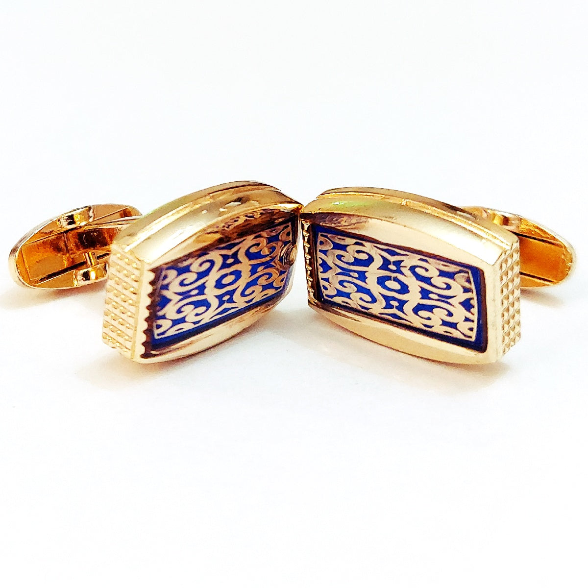 Classy Men’s Cufflinks