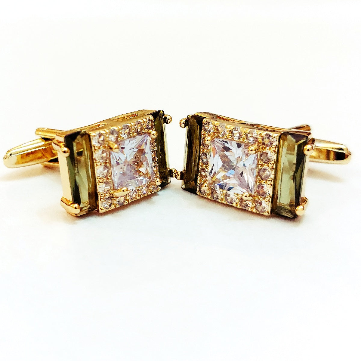 Elegant Men’s Cufflinks