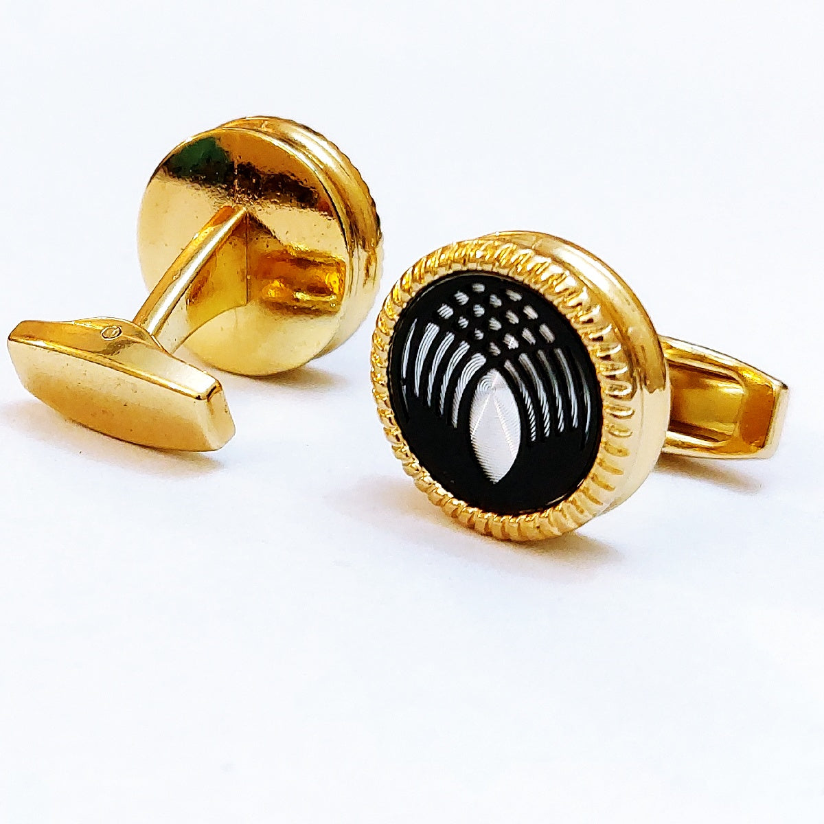 Elegant Men’s Cufflinks