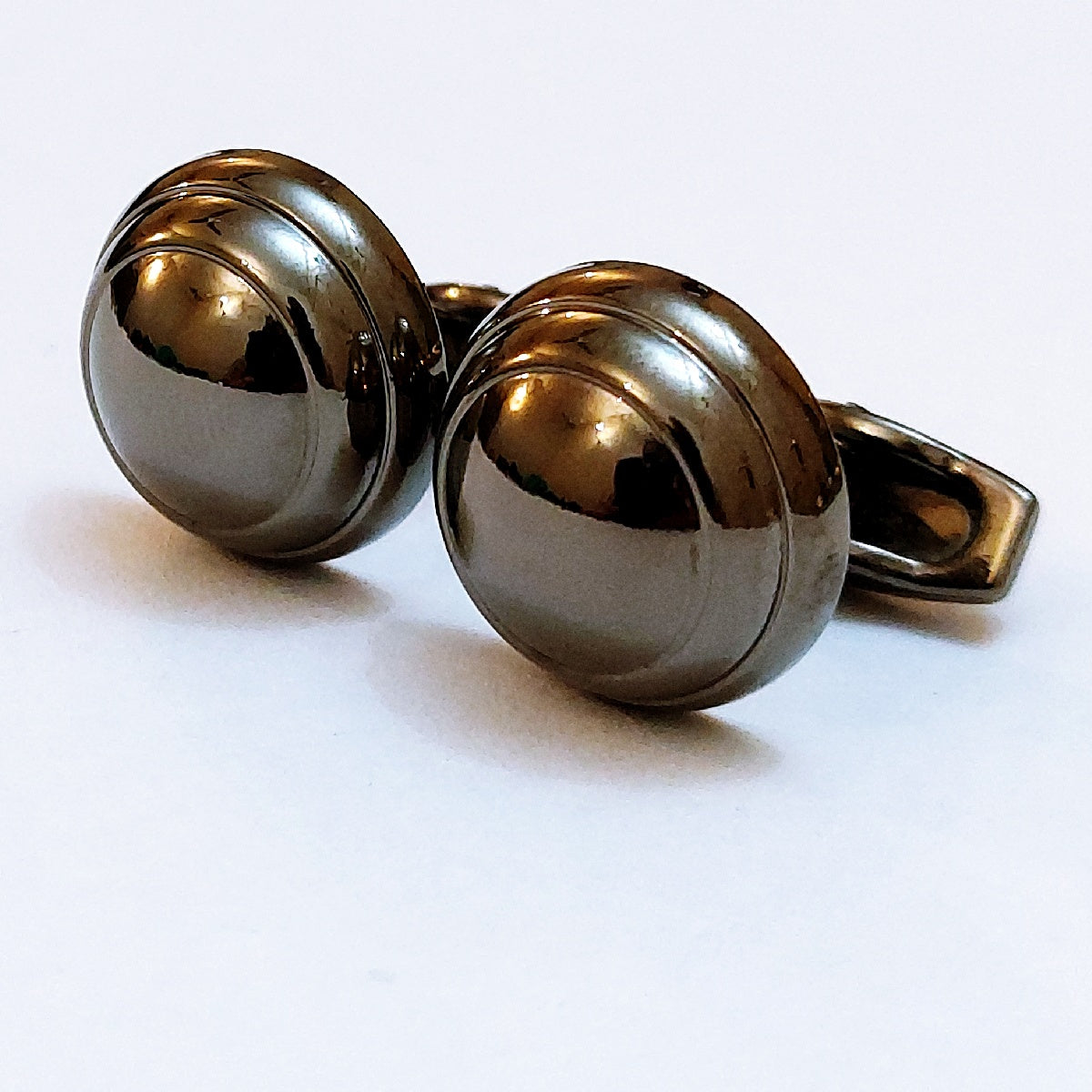 Elegant Men’s Cufflinks