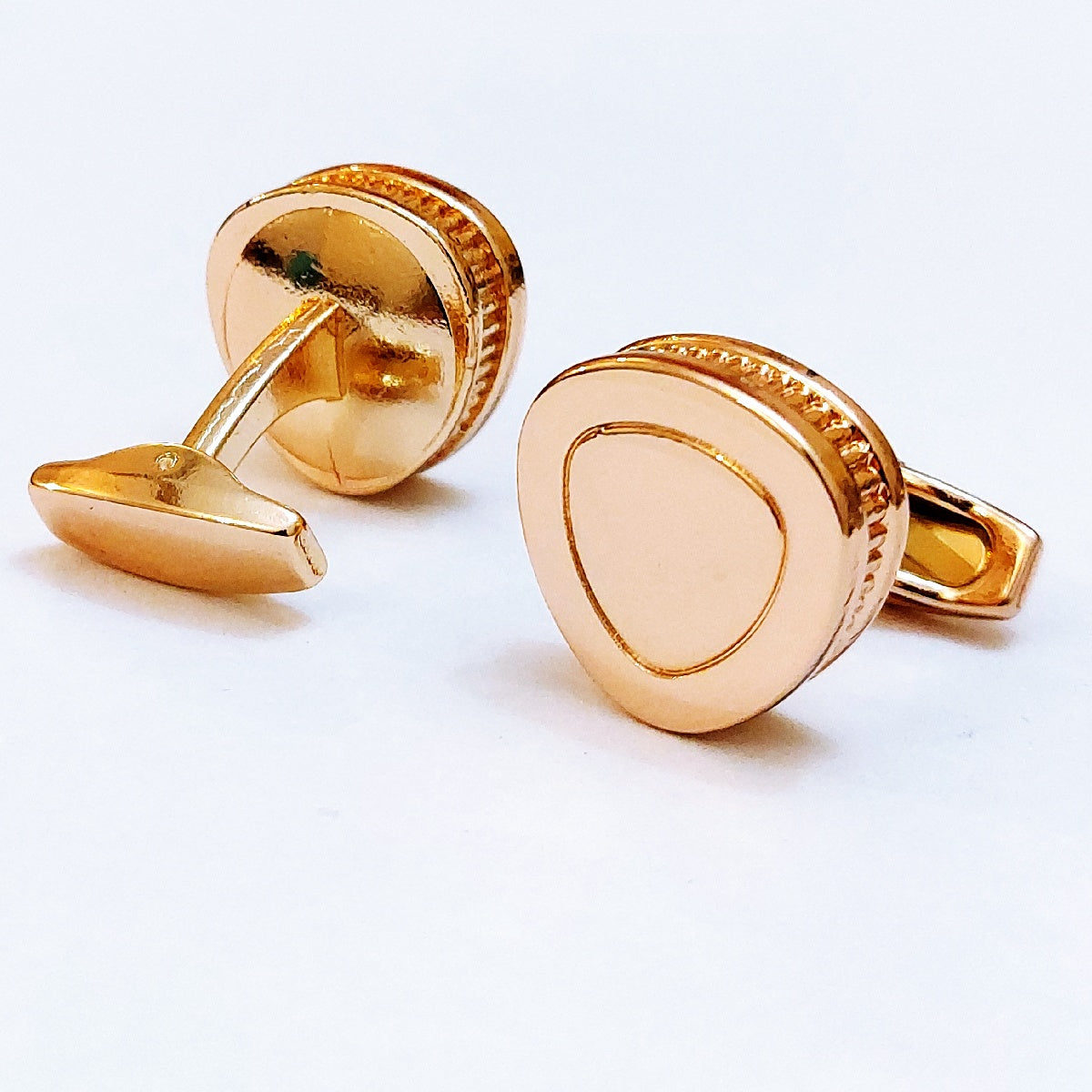 Elegant Men’s Cufflinks