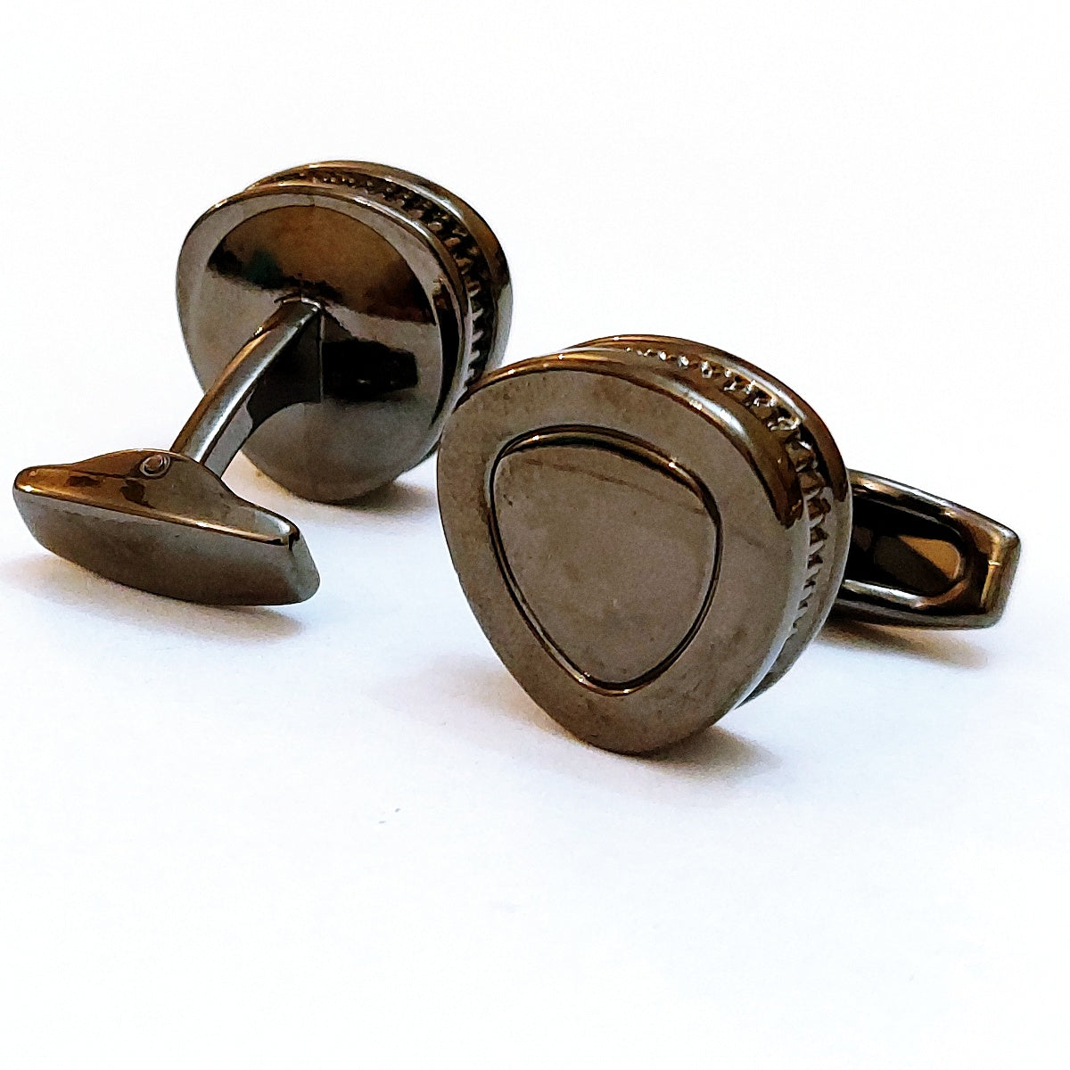 Elegant Men’s Cufflinks