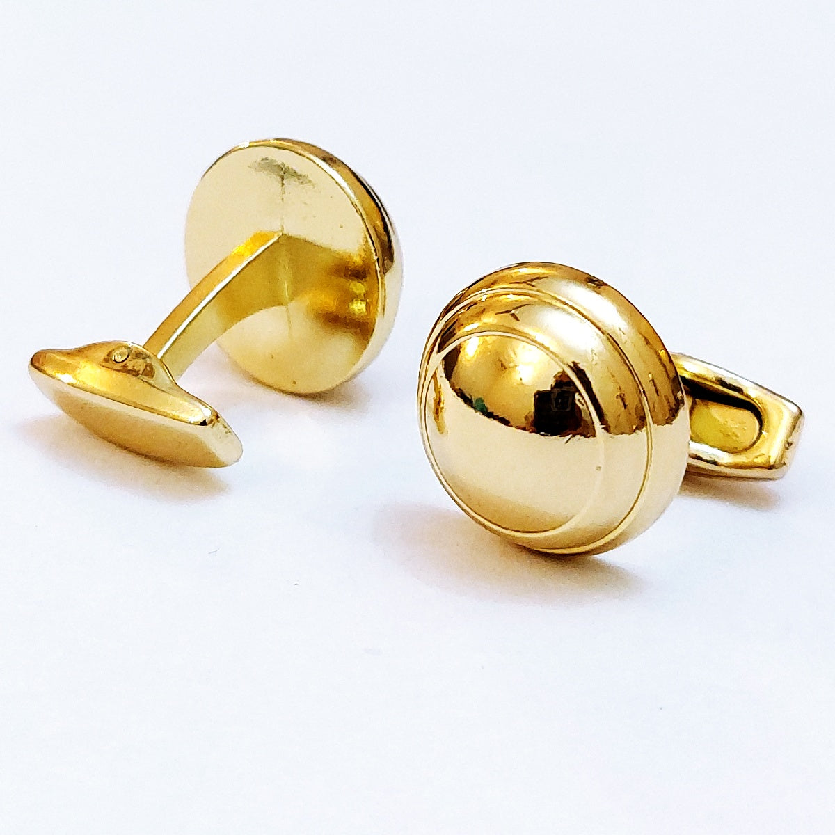 Elegant Men’s Cufflinks