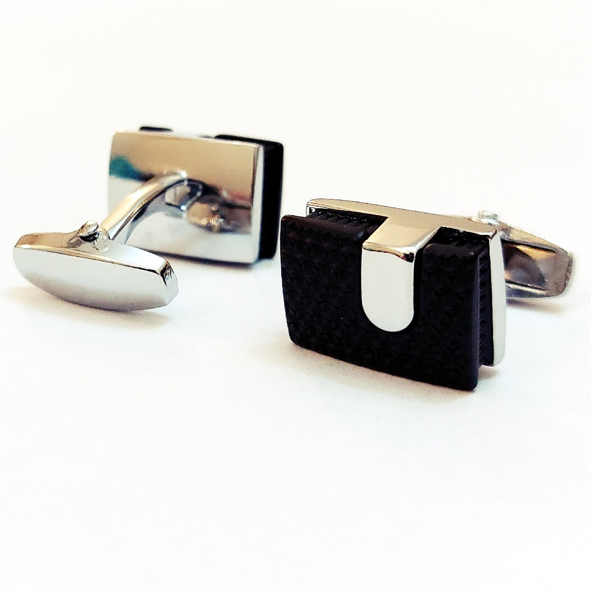Elegant Men’s Cufflinks