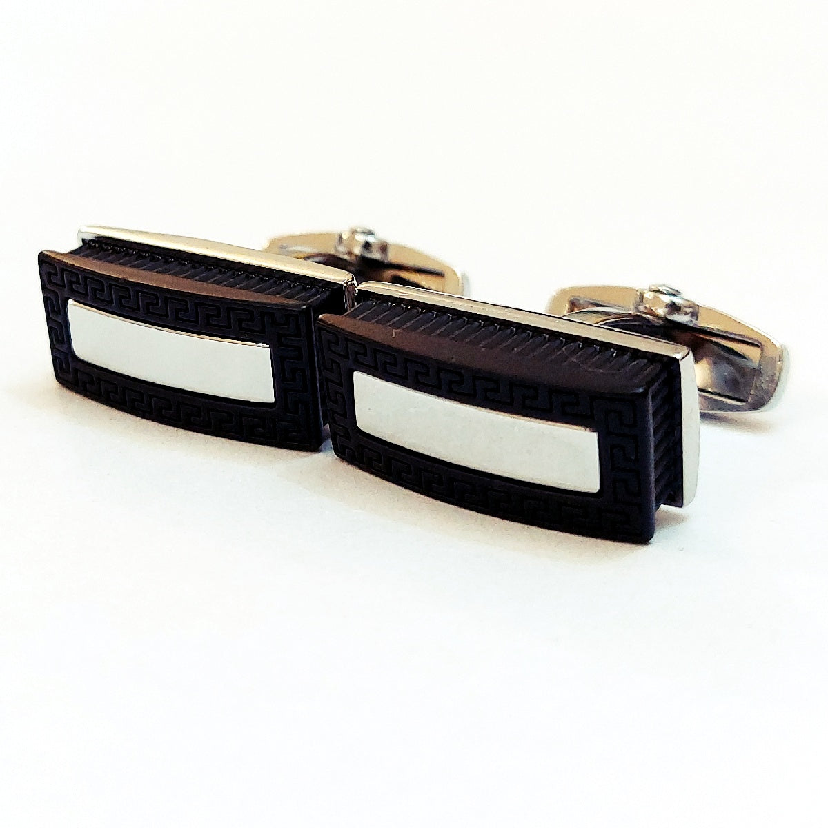 Elegant Men’s Cufflinks