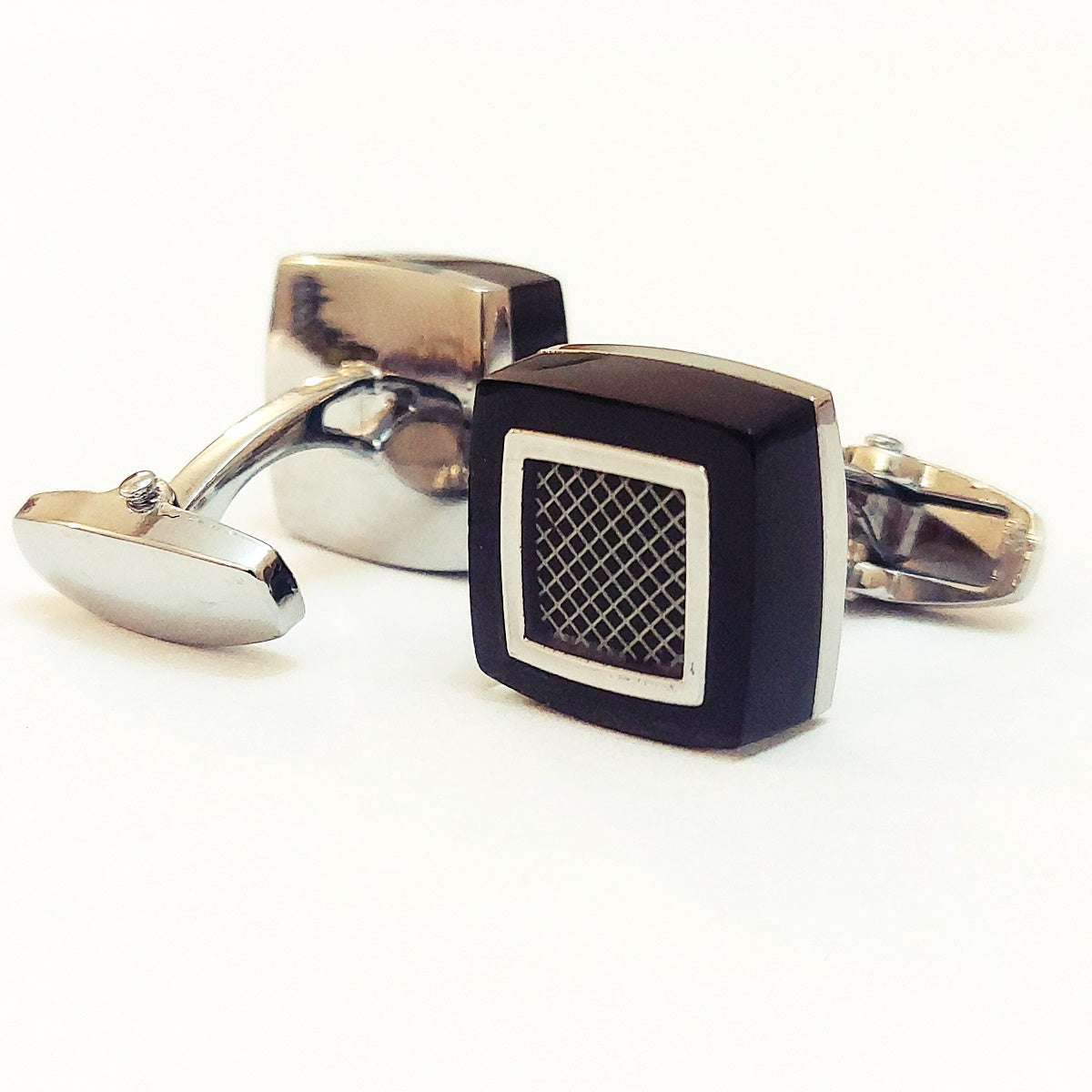 Elegant Men’s Cufflinks