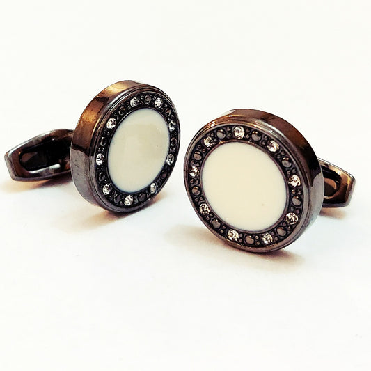 Charming Men’s Cufflinks