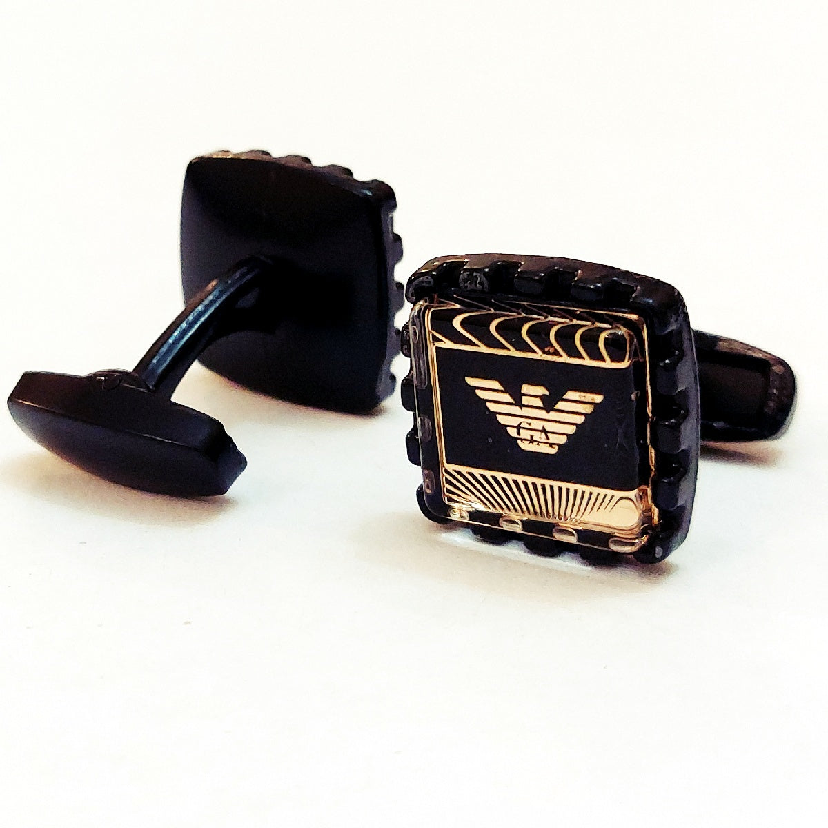Charming Men’s Cufflinks