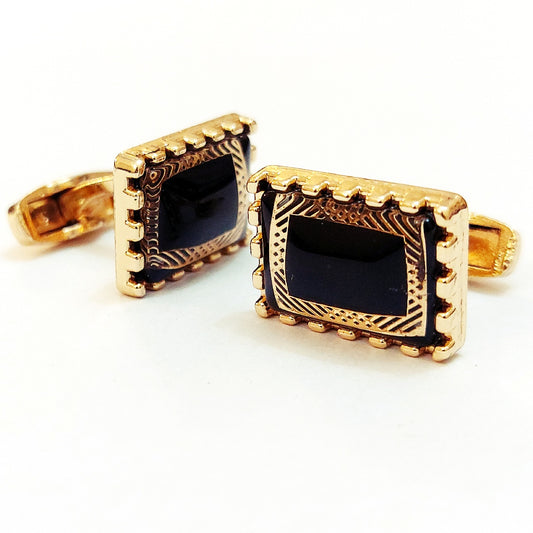 Charming Men’s Cufflinks
