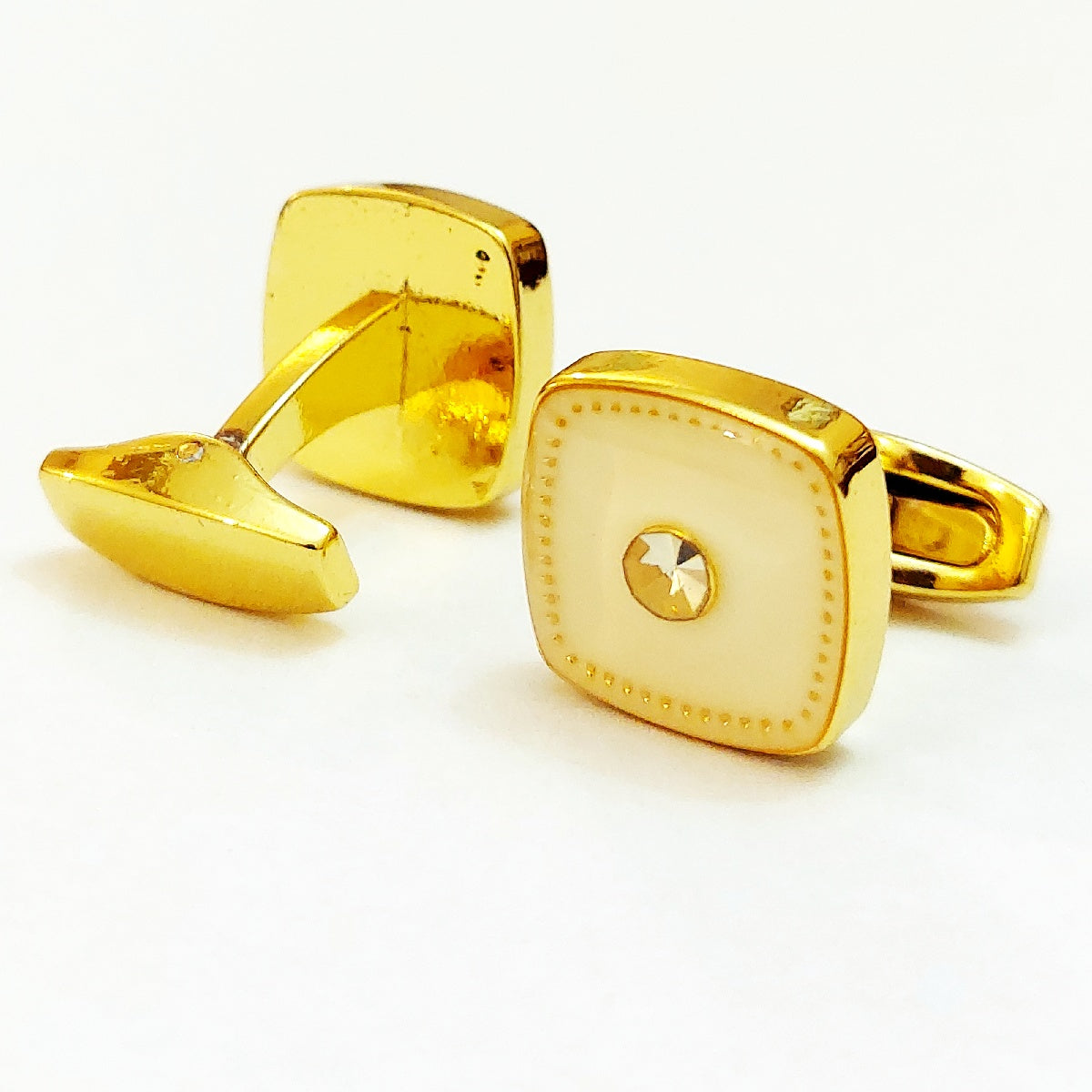 Charming Men’s Cufflinks