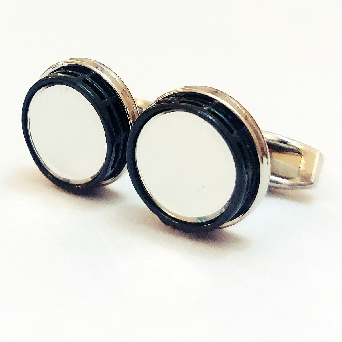 Classy Men’s Cufflinks