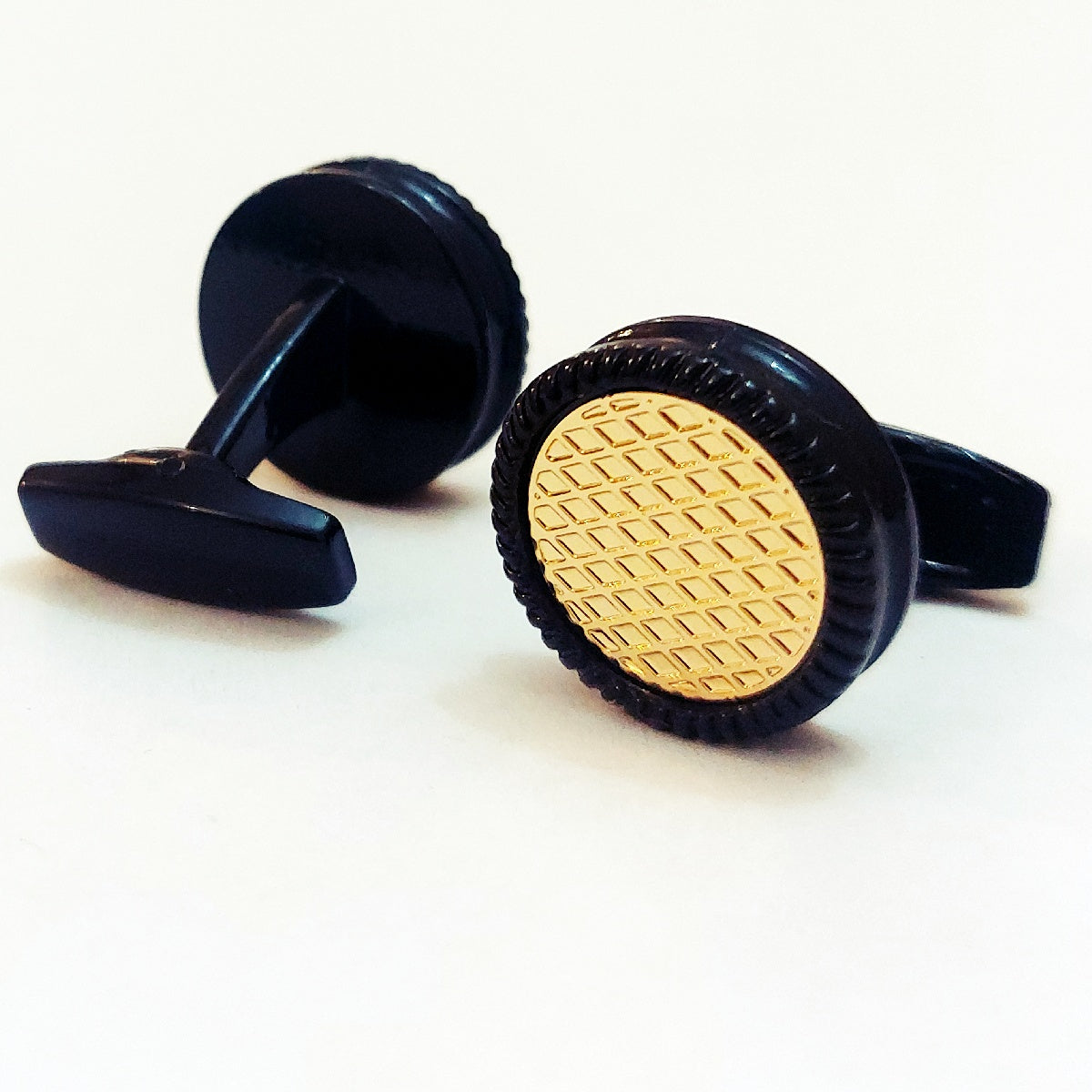 Classy Men’s Cufflinks