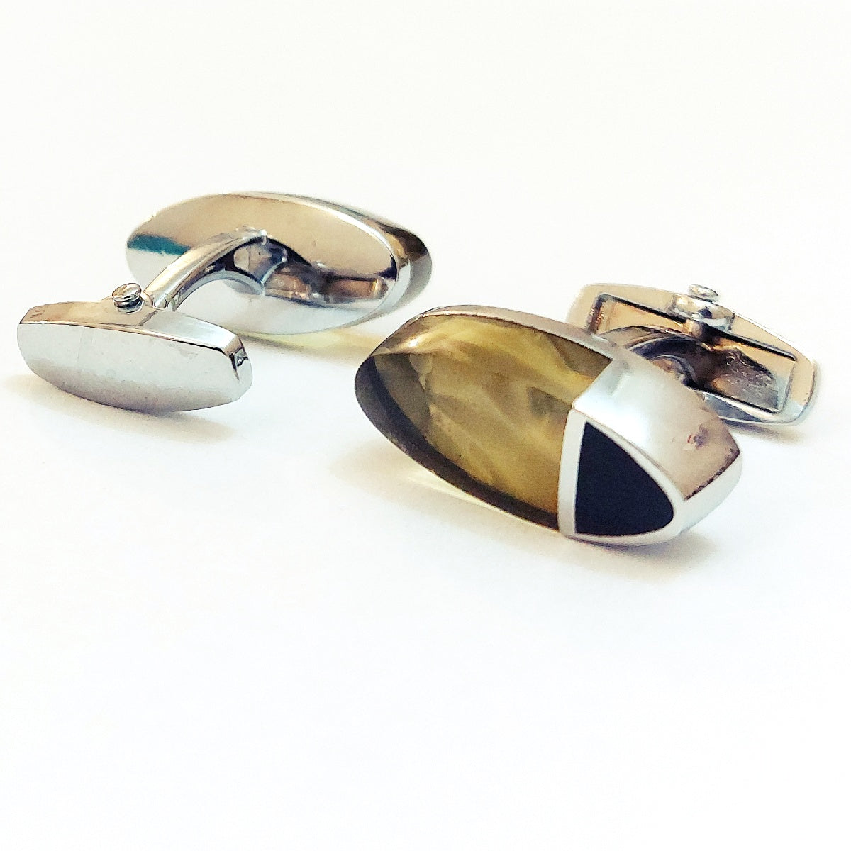 Trendy Men’s Cufflinks