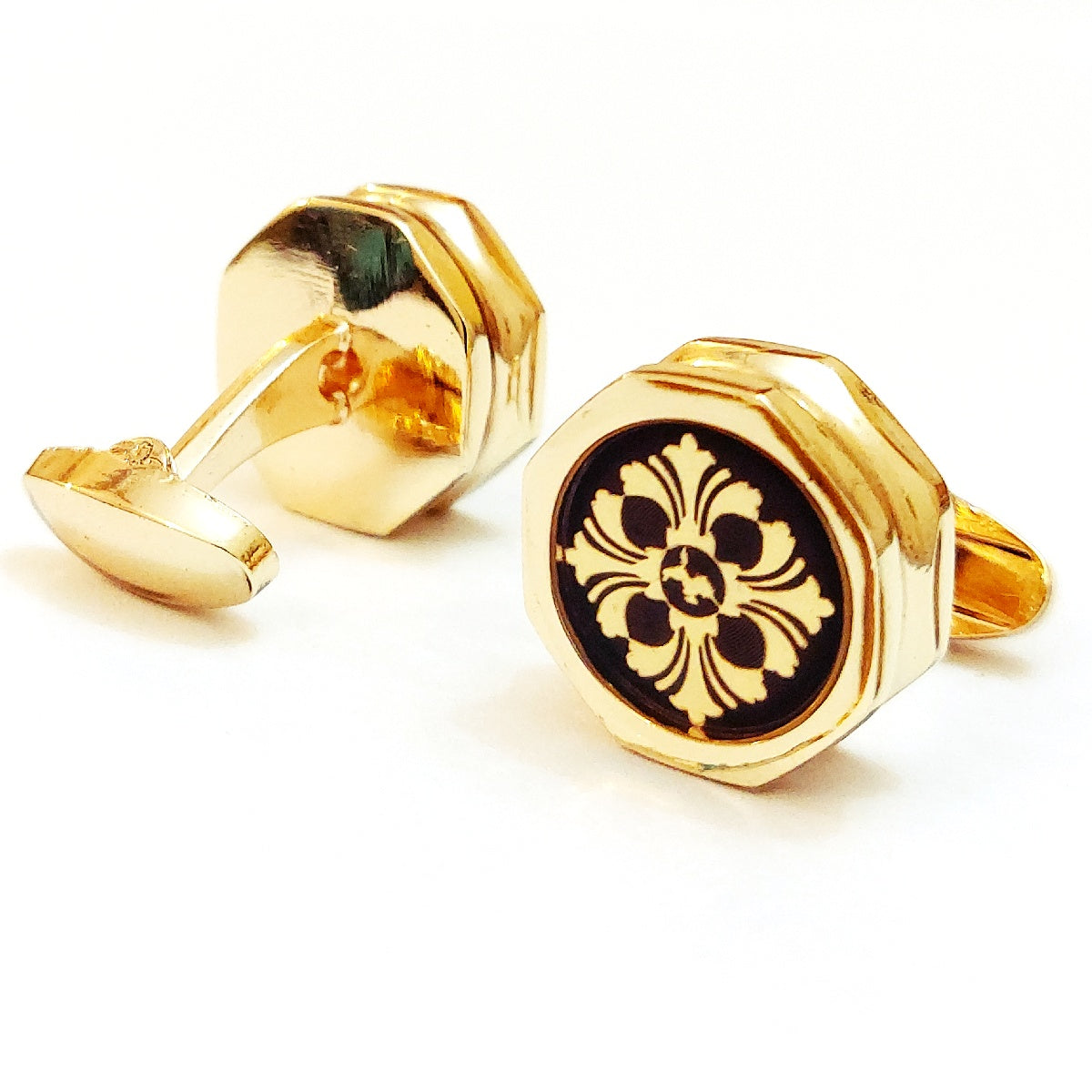 Elegant Men’s Cufflinks